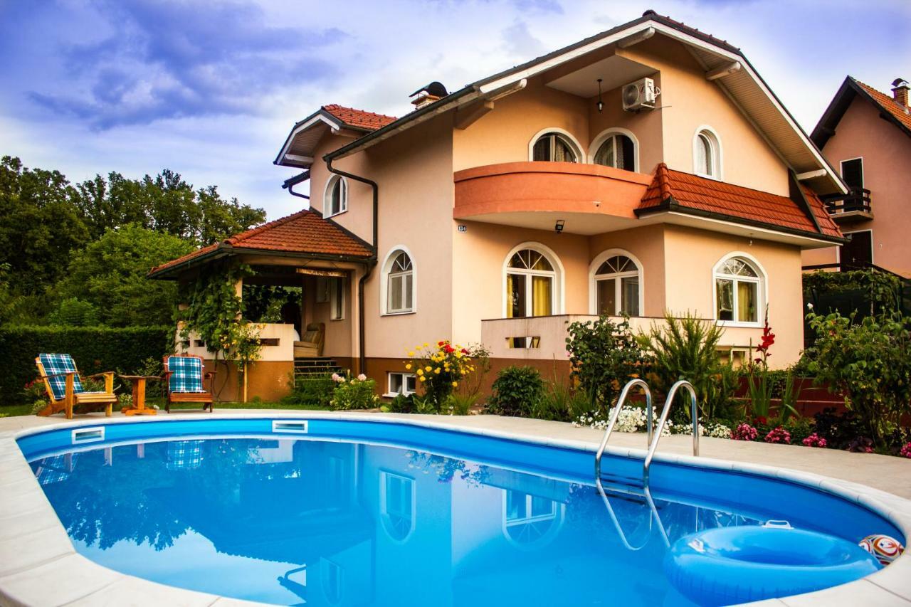 באניה לוקה Villa Katarina With Pool מראה חיצוני תמונה