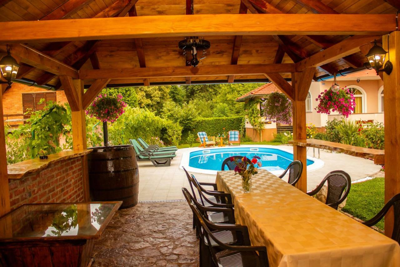 באניה לוקה Villa Katarina With Pool מראה חיצוני תמונה