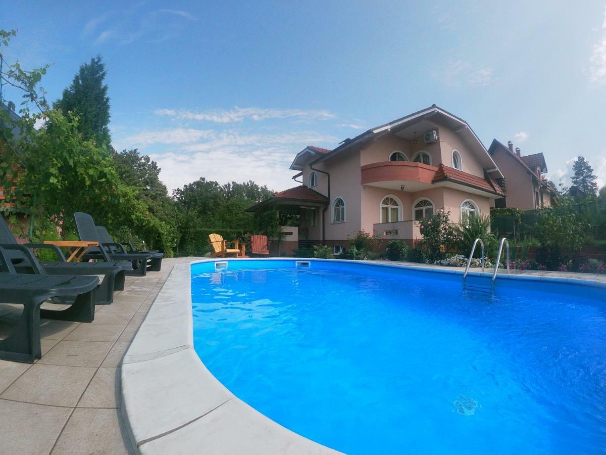 באניה לוקה Villa Katarina With Pool מראה חיצוני תמונה